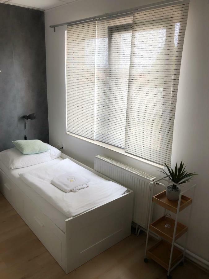Hotel Gregor Modřice Екстериор снимка