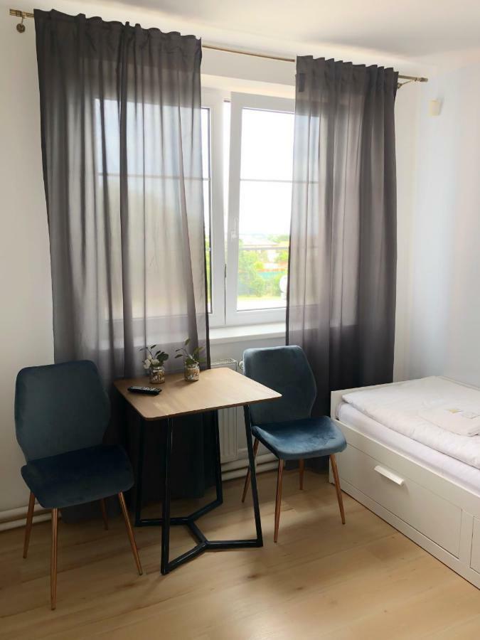 Hotel Gregor Modřice Екстериор снимка